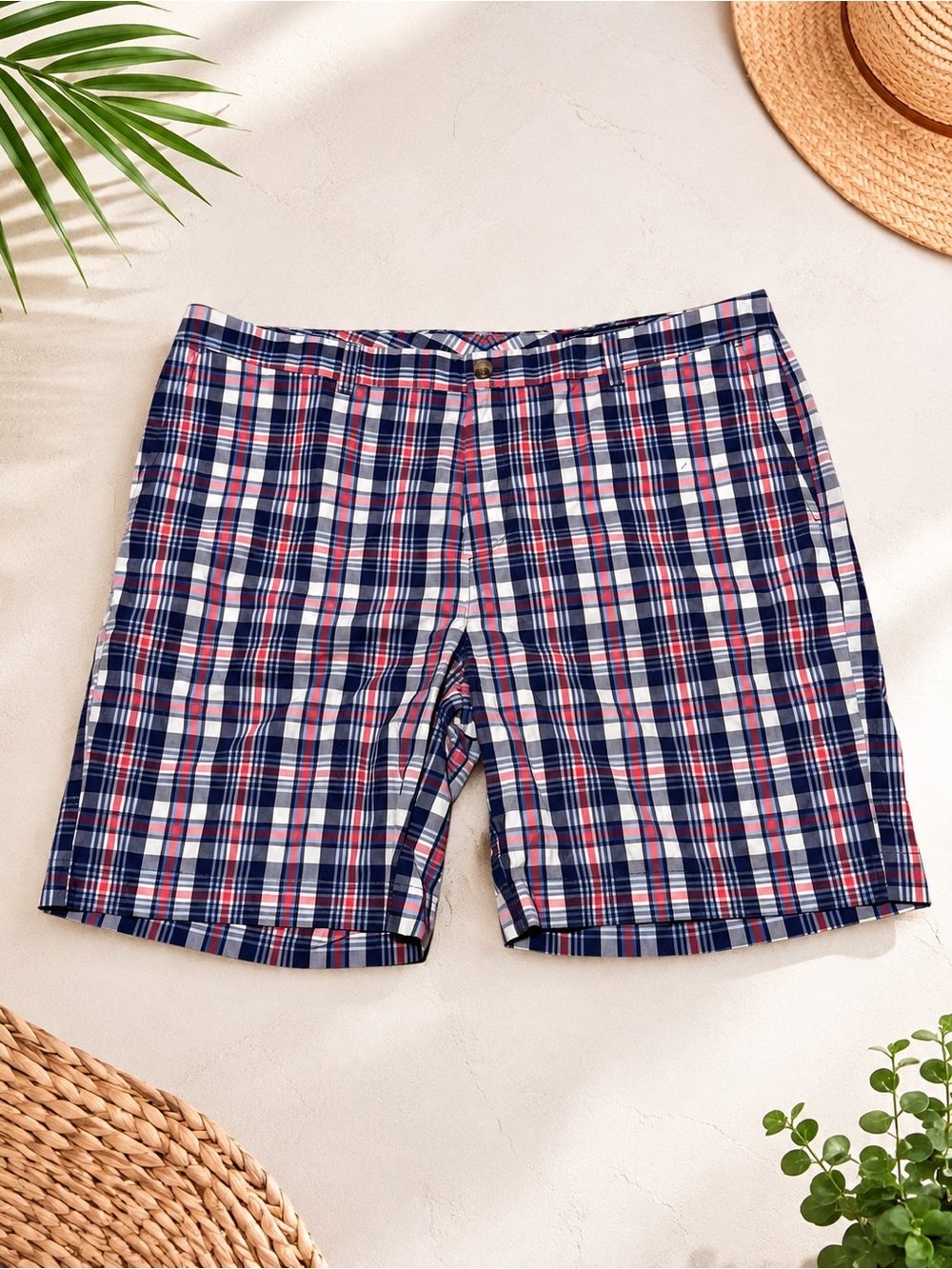 Vineyard Vines Men’s Plaid Shorts Size 42 Navy Red White 100% Cotton